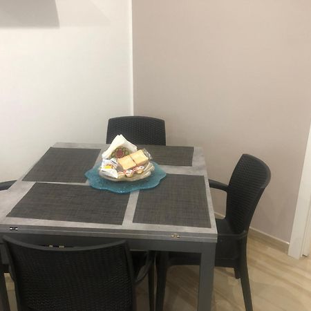 Sweet Home Isnello Екстер'єр фото